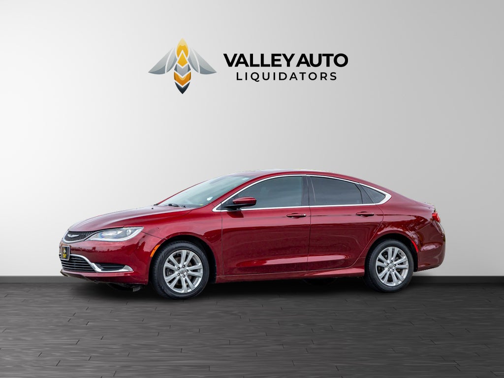 2016 Chrysler 200 Limited's photo