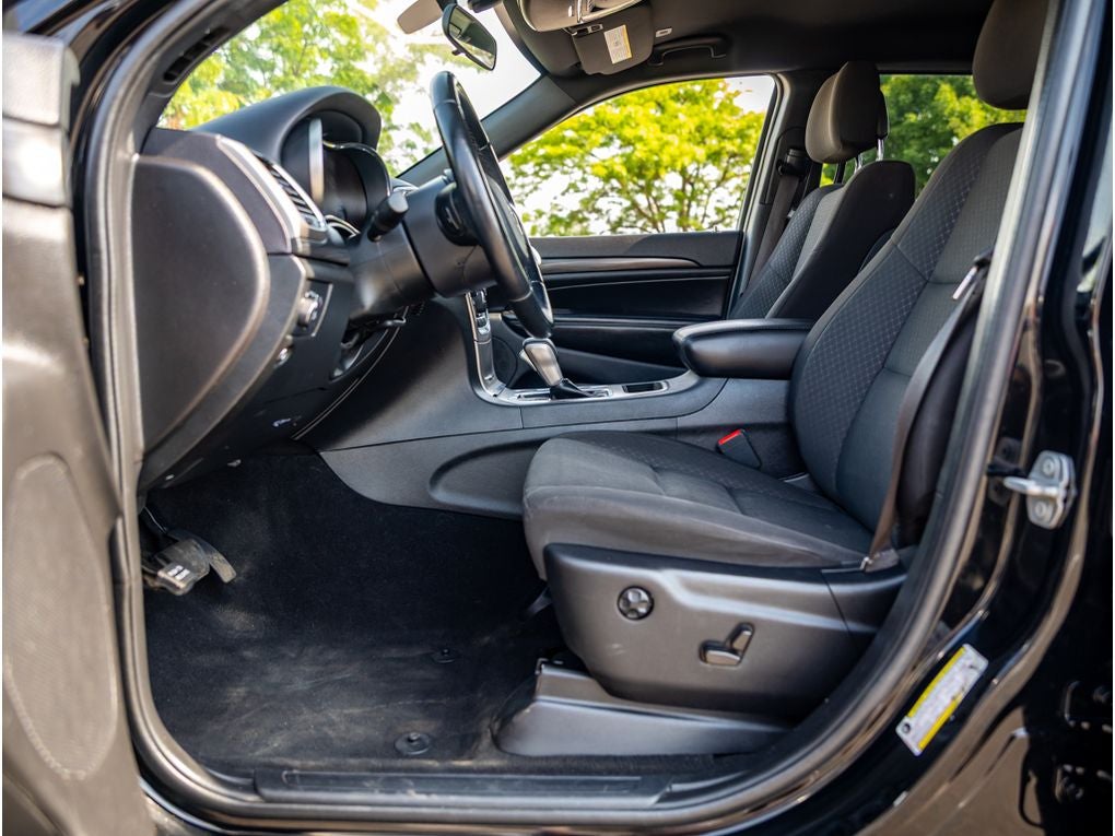 2021 Jeep Grand Cherokee Base