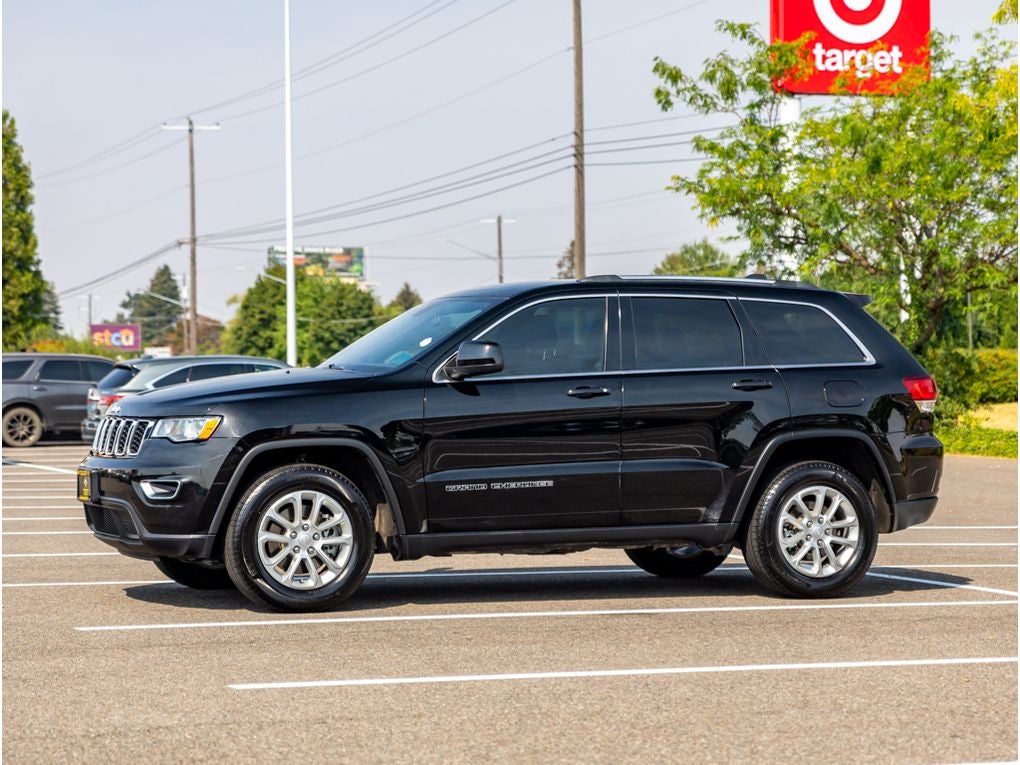 2021 Jeep Grand Cherokee Base