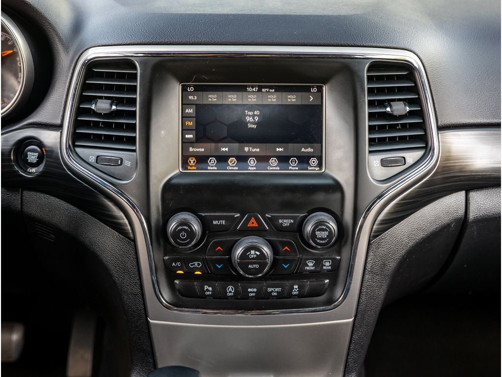 2021 Jeep Grand Cherokee Base