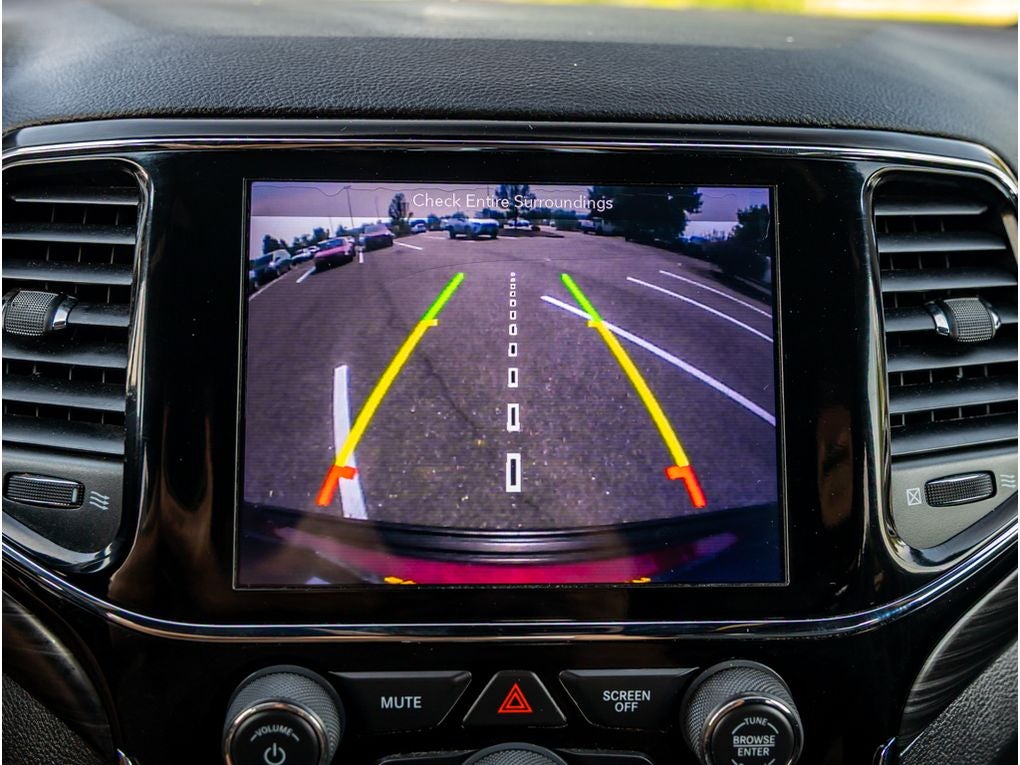 2019 Jeep Grand Cherokee Base