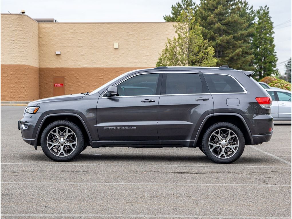 2018 Jeep Grand Cherokee Base