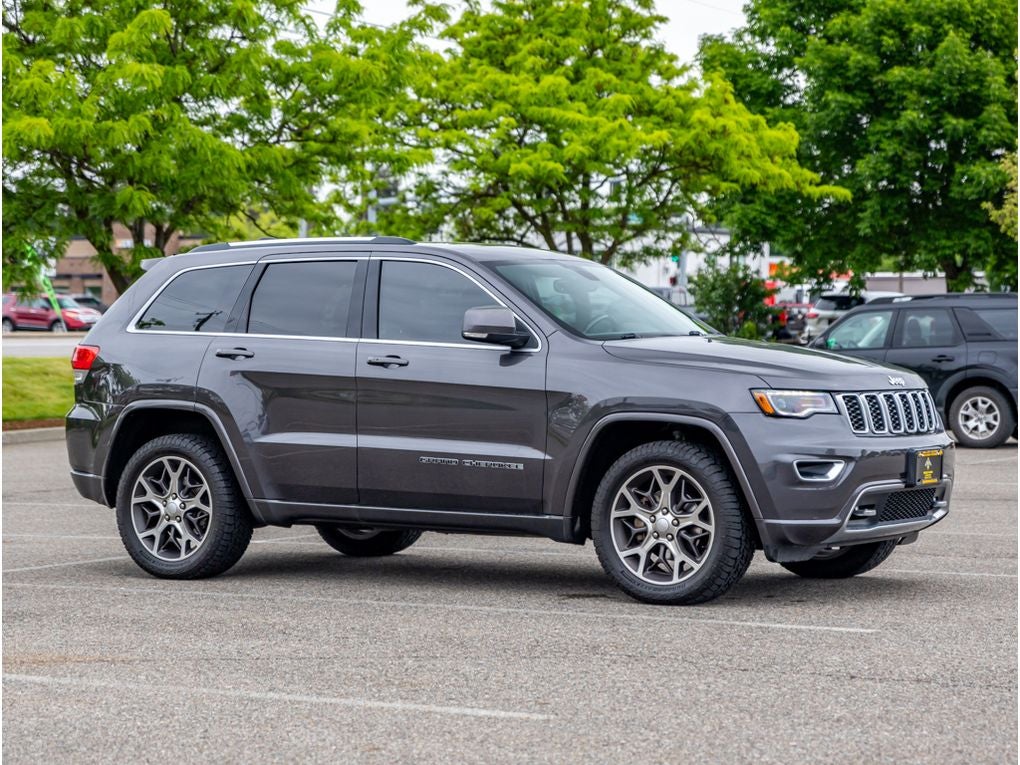2018 Jeep Grand Cherokee Base