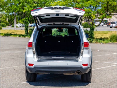 2018 Jeep Grand Cherokee Base
