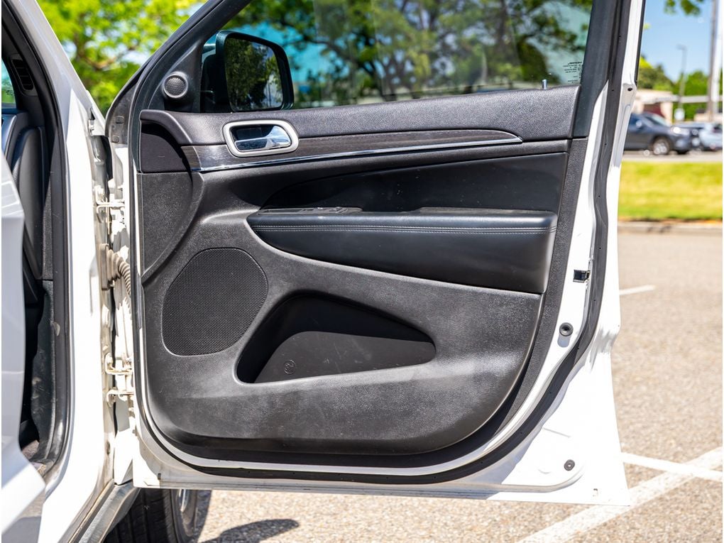 2018 Jeep Grand Cherokee Base