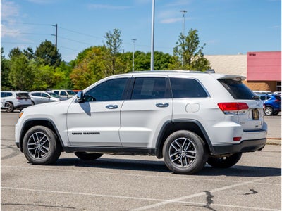 2018 Jeep Grand Cherokee Base