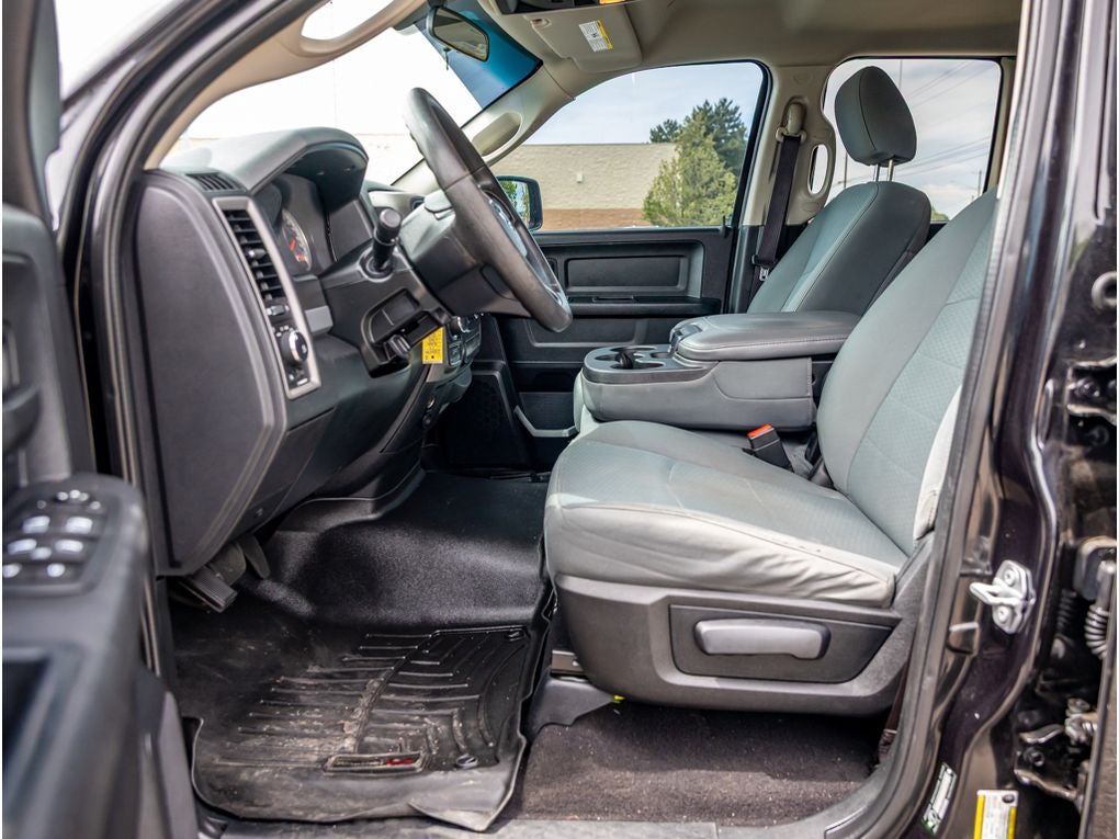 2017 RAM 1500 Base