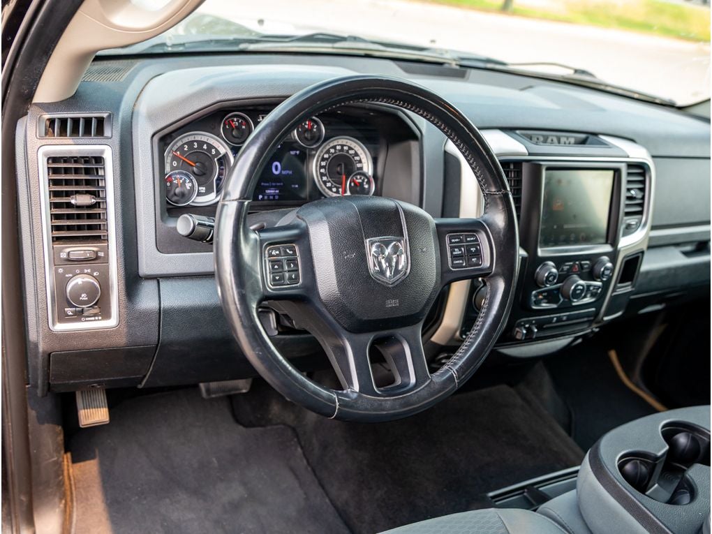 2016 RAM 1500 Base