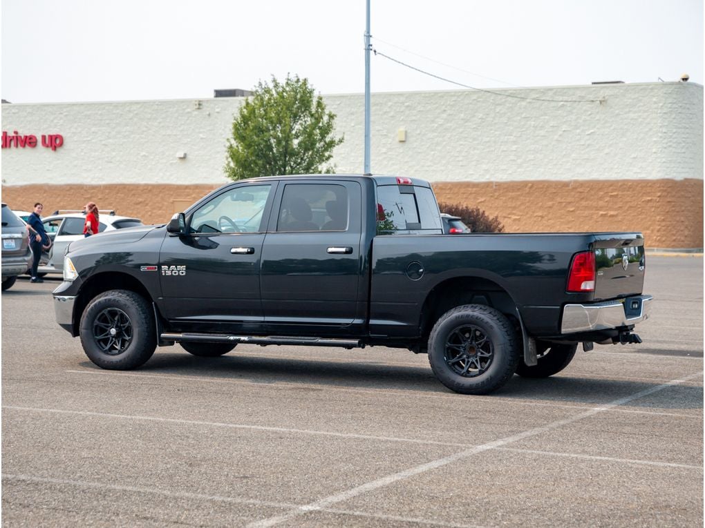 2016 RAM 1500 Base
