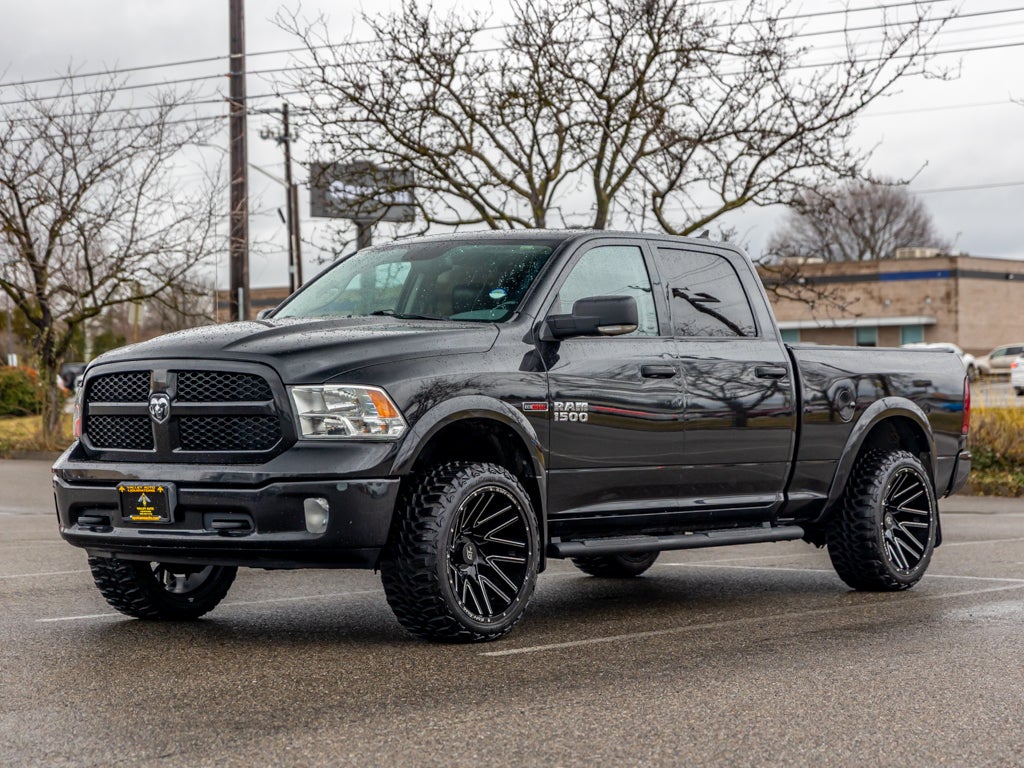 2018 RAM 1500 Base