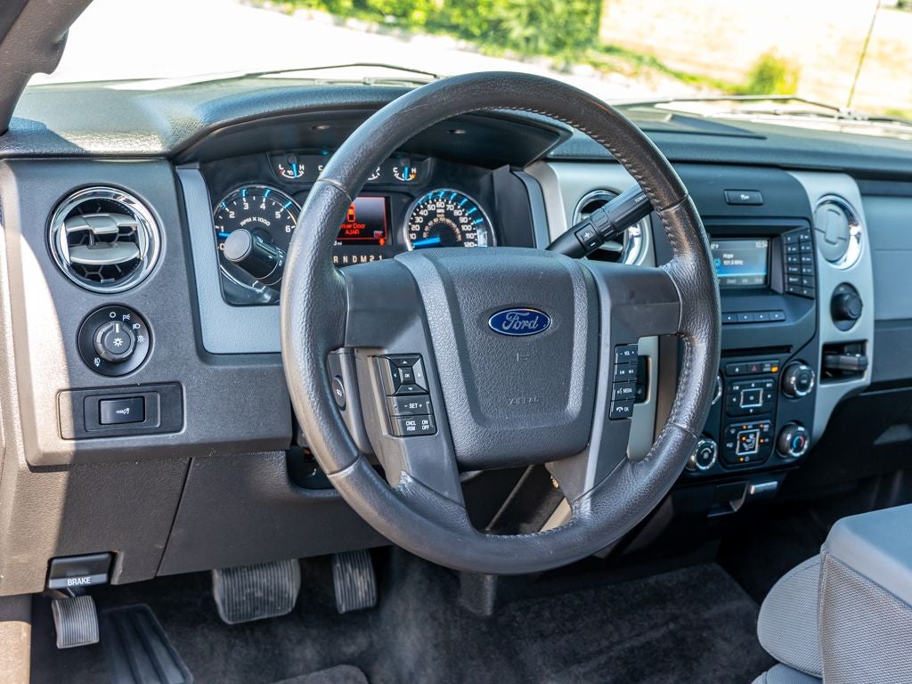 2014 Ford F-150 Base