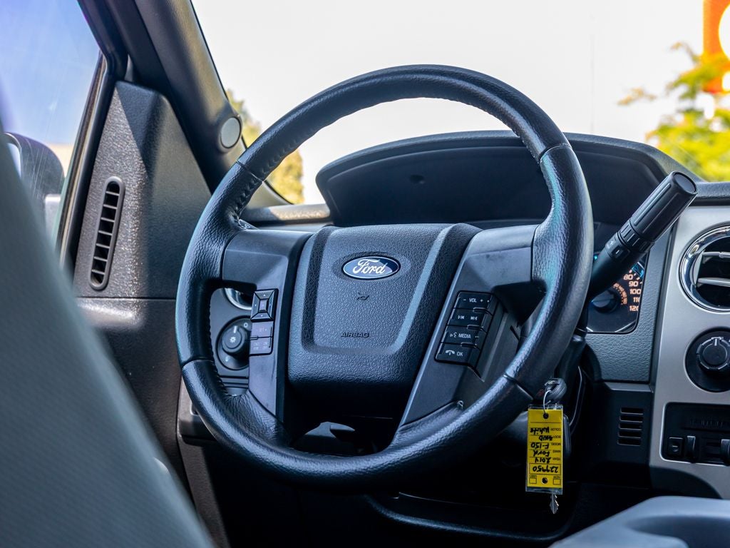 2014 Ford F-150 Base
