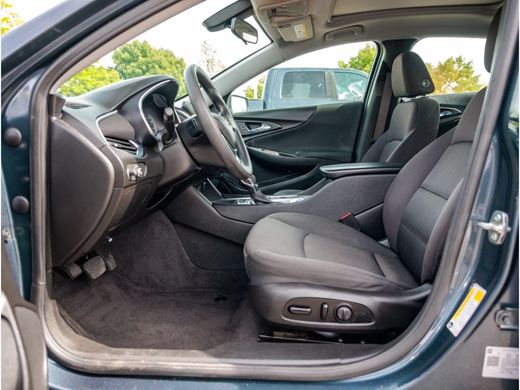 2021 Chevrolet Malibu LT (1LT)