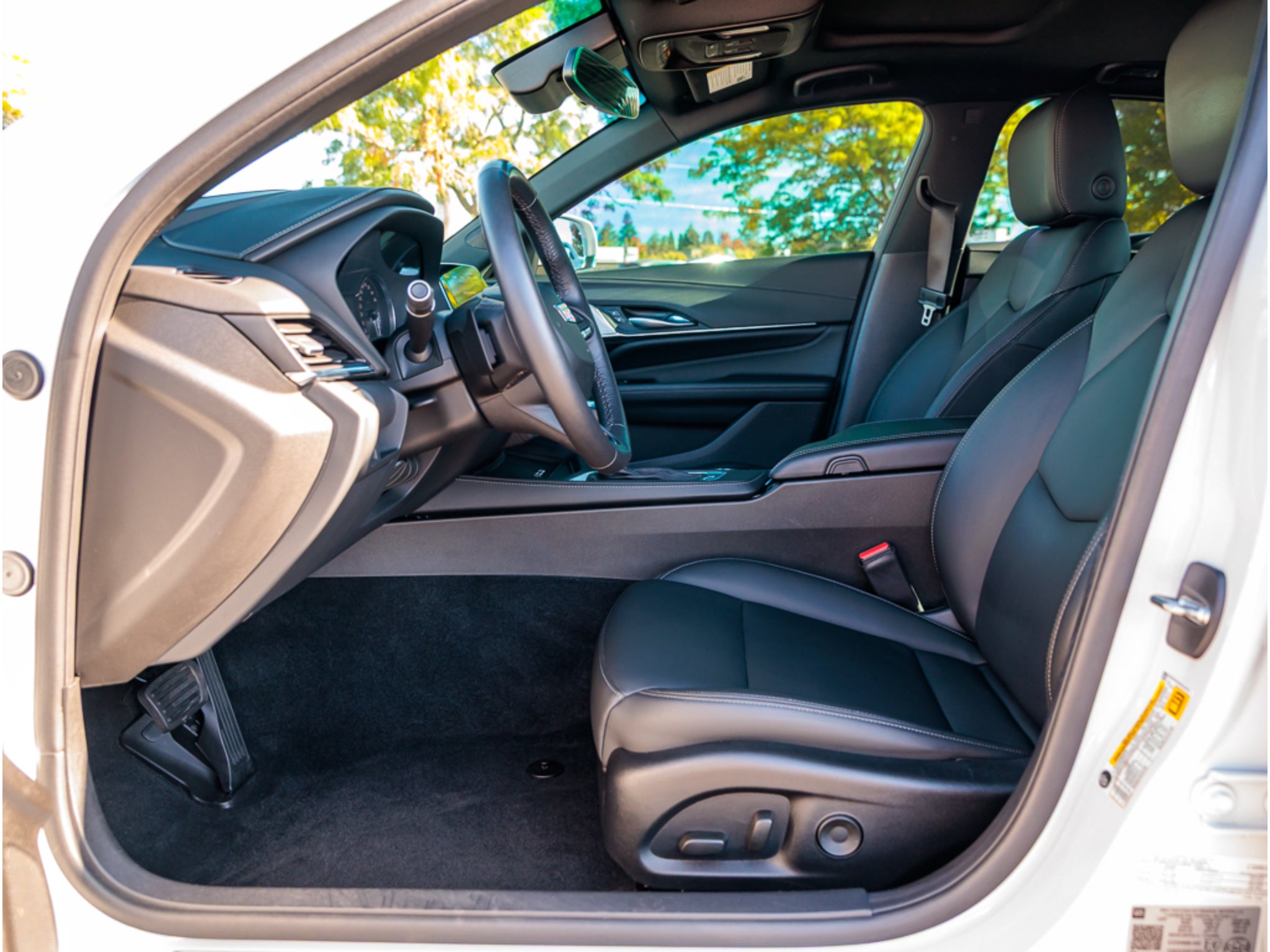 2024 Cadillac CT4 Luxury plus