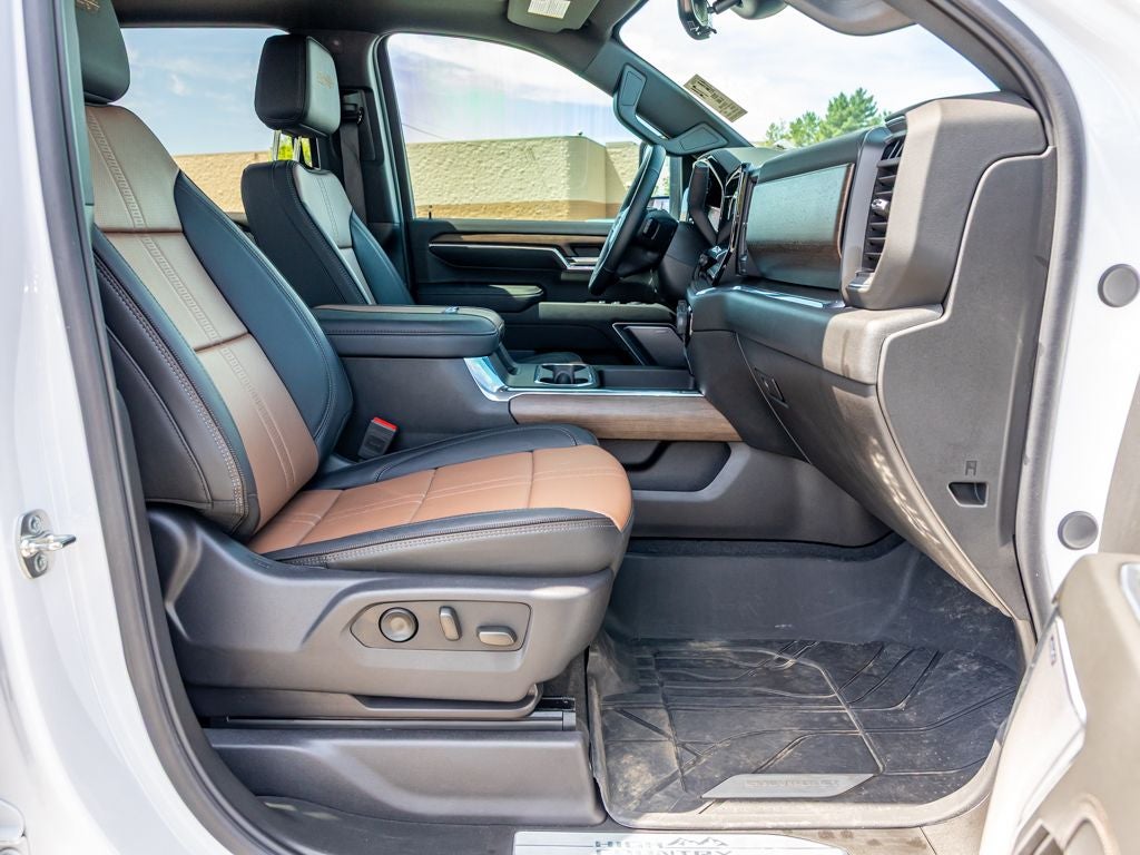 2025 Chevrolet Silverado High Country