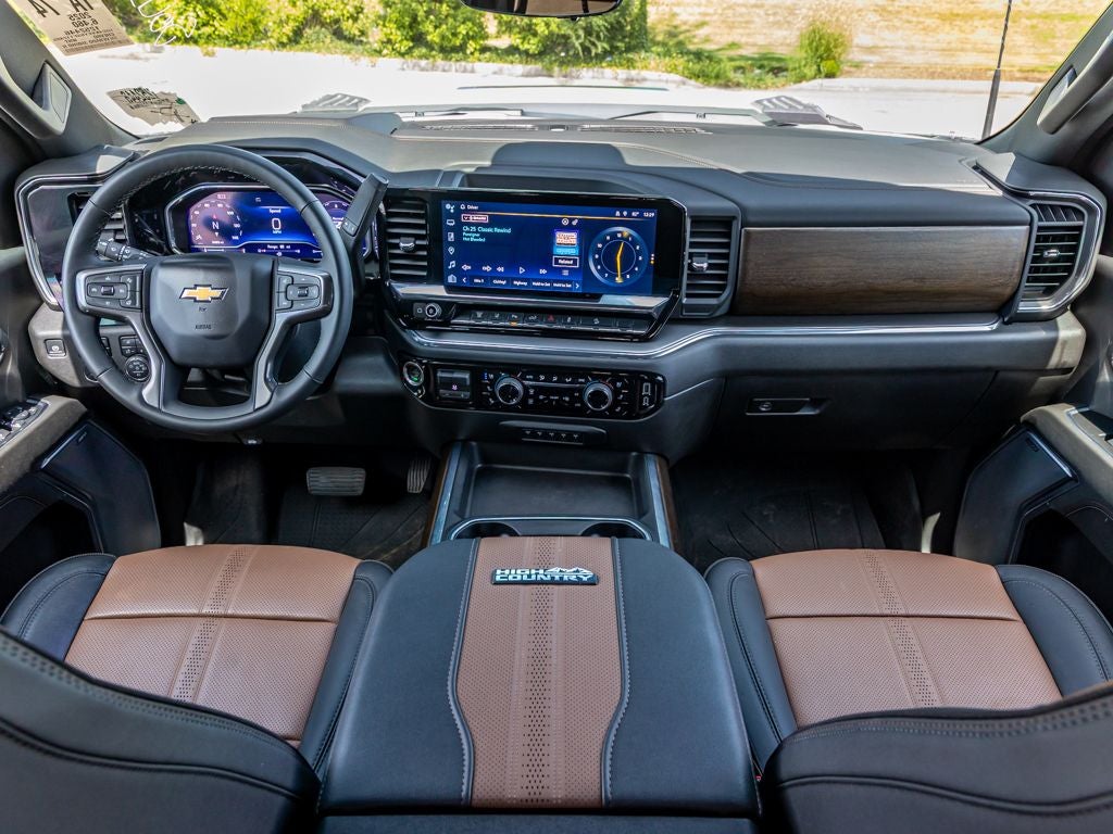 2025 Chevrolet Silverado High Country