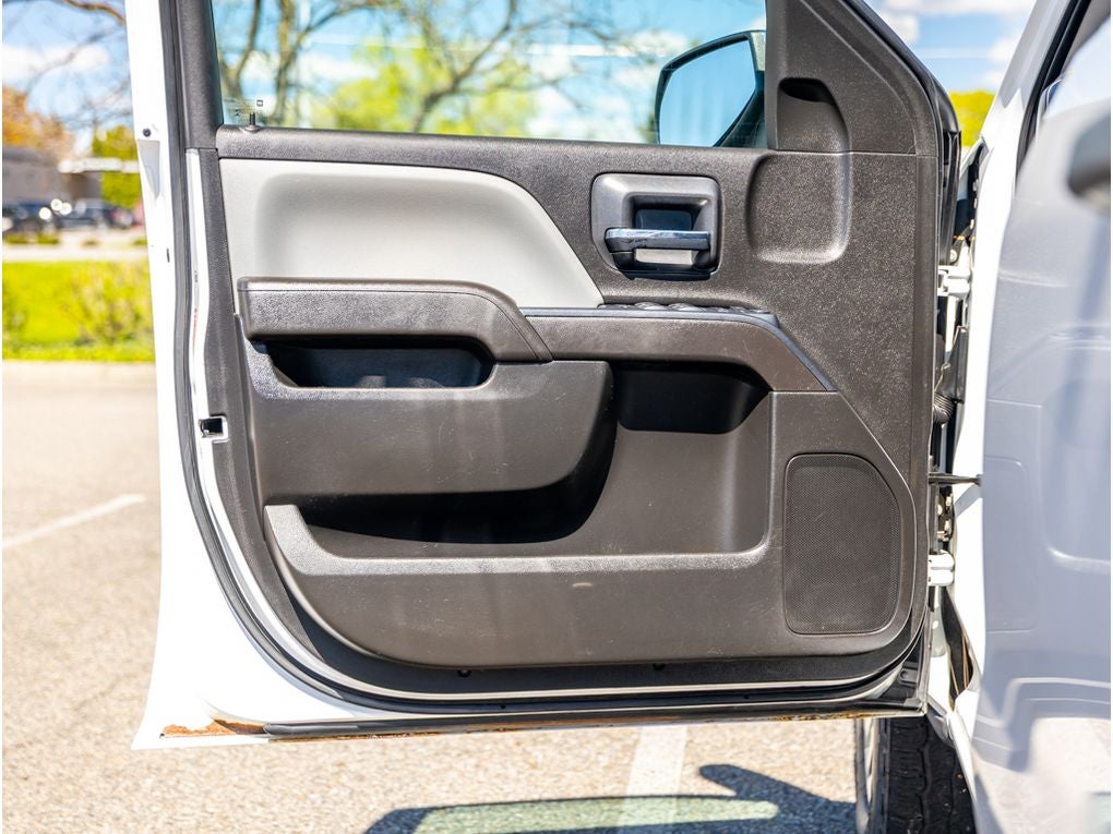 2017 Chevrolet Silverado Custom