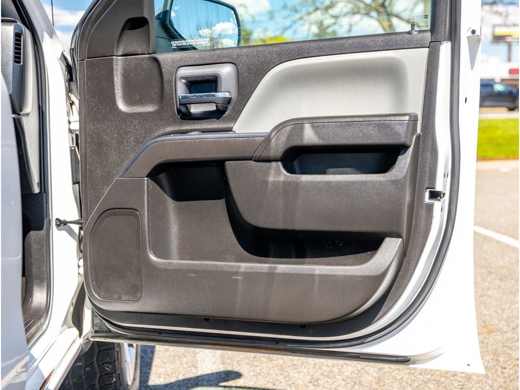 2017 Chevrolet Silverado Custom