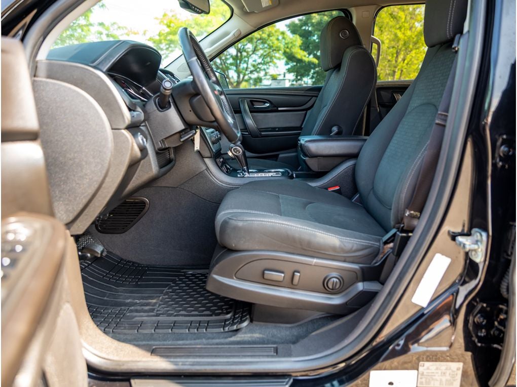 2016 GMC Acadia SLE2