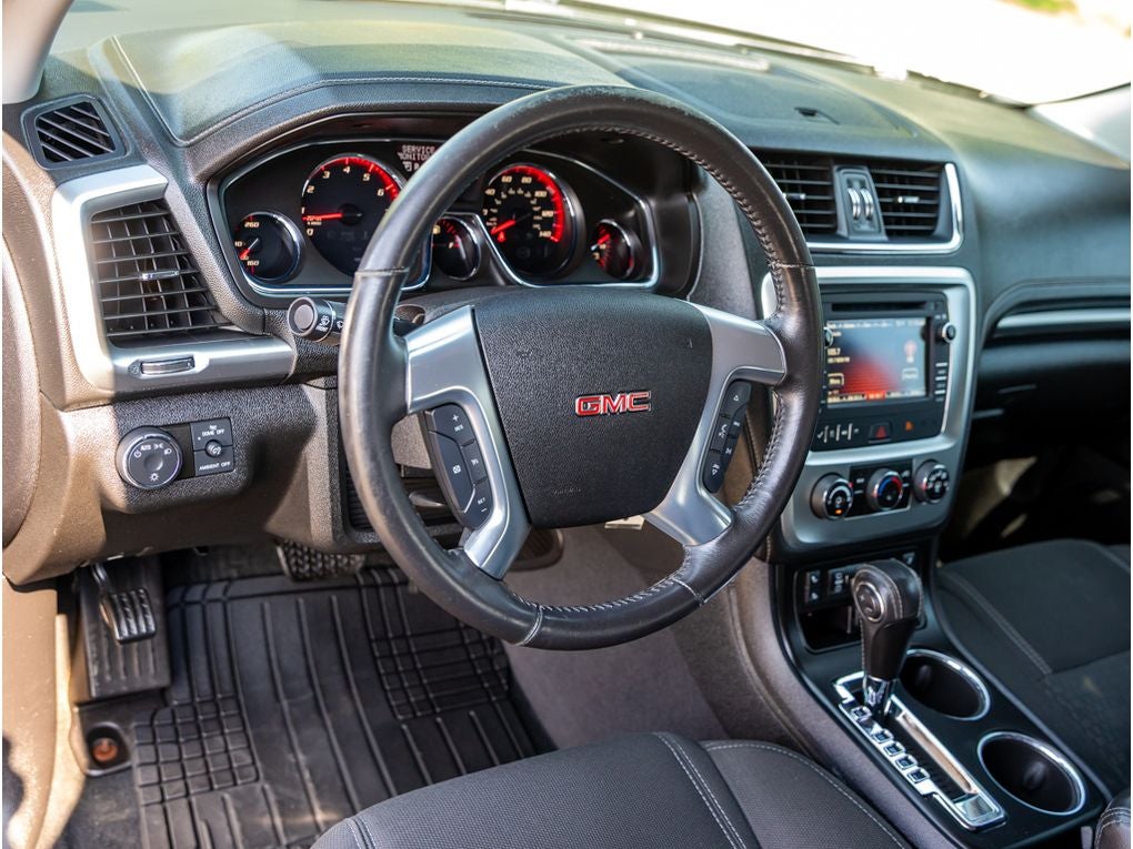 2016 GMC Acadia SLE2