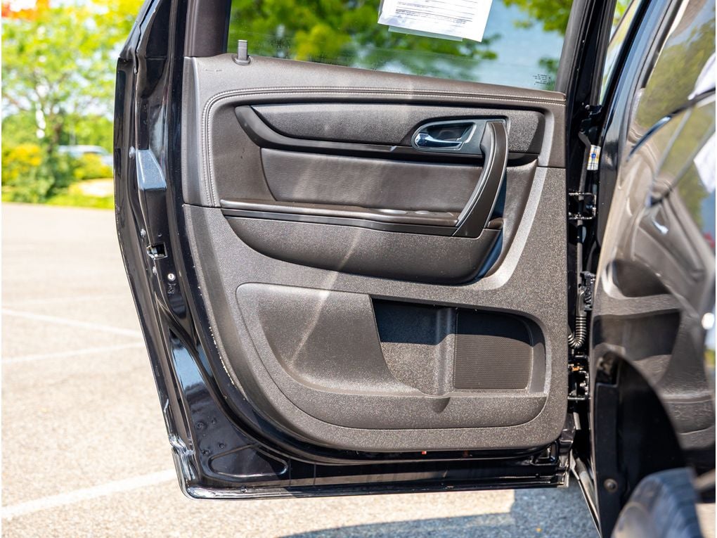 2016 GMC Acadia SLE2