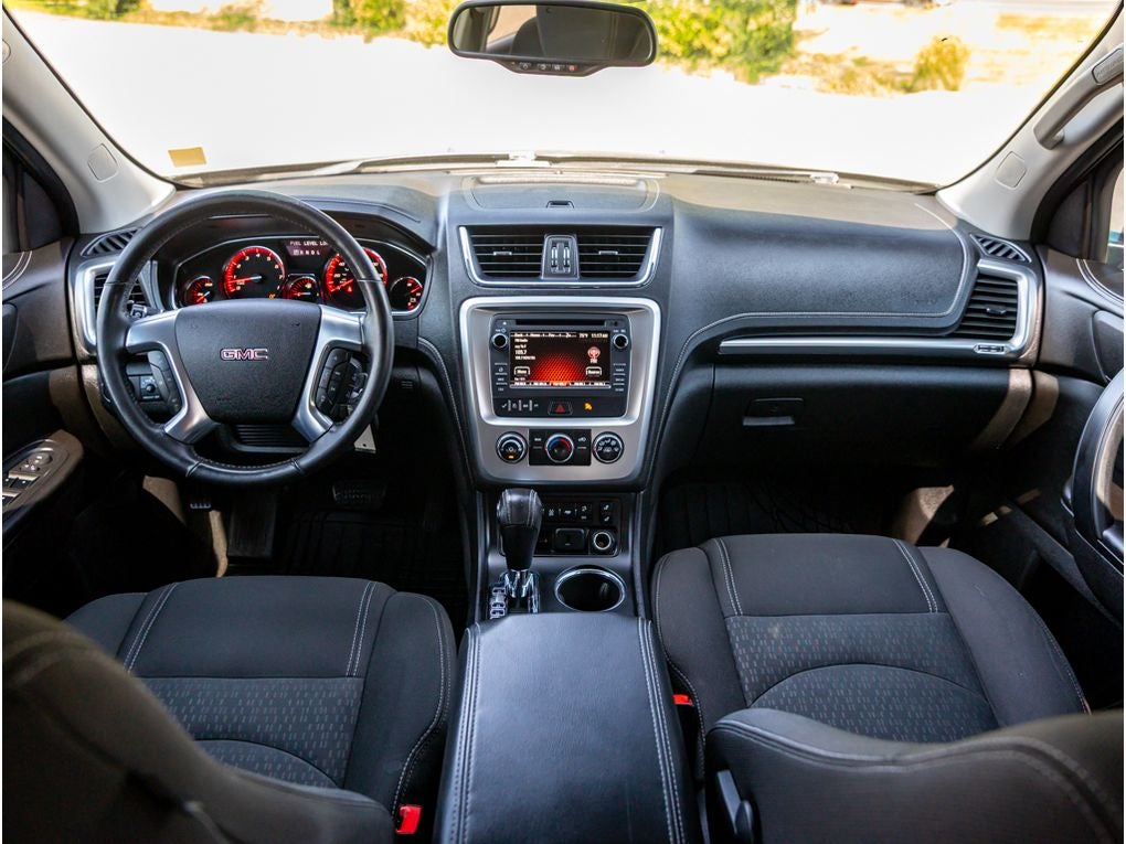 2016 GMC Acadia SLE2
