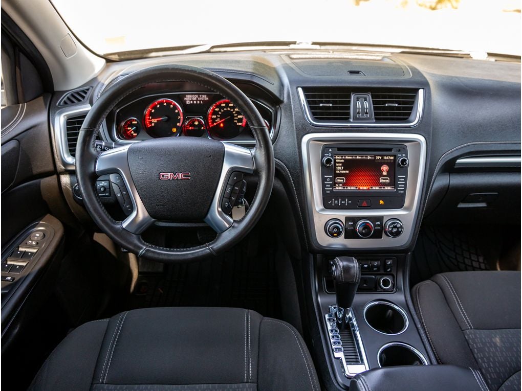 2016 GMC Acadia SLE2