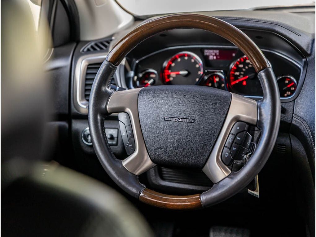 2014 GMC Acadia Denali