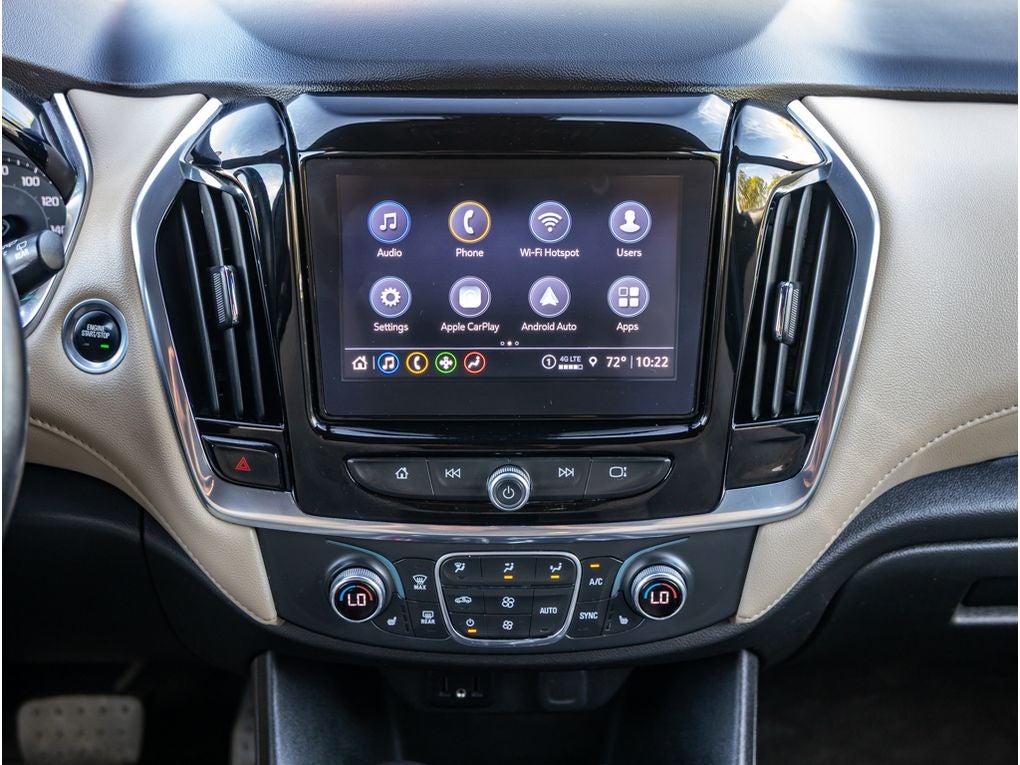 2022 Chevrolet Traverse LT Cloth