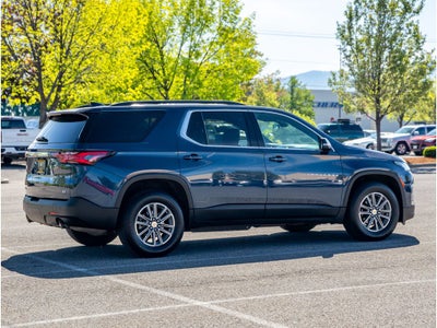 2022 Chevrolet Traverse LT Cloth