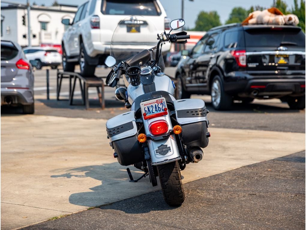 2024 Harley-Davidson FLHCS Base