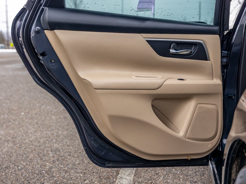 2018 Nissan Altima Base