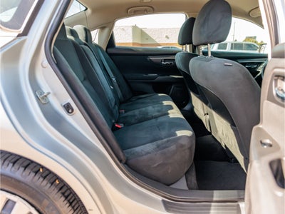 2015 Nissan Altima Base