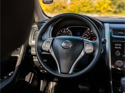 2015 Nissan Altima Base