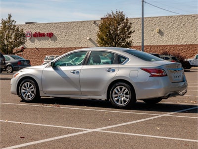2015 Nissan Altima Base