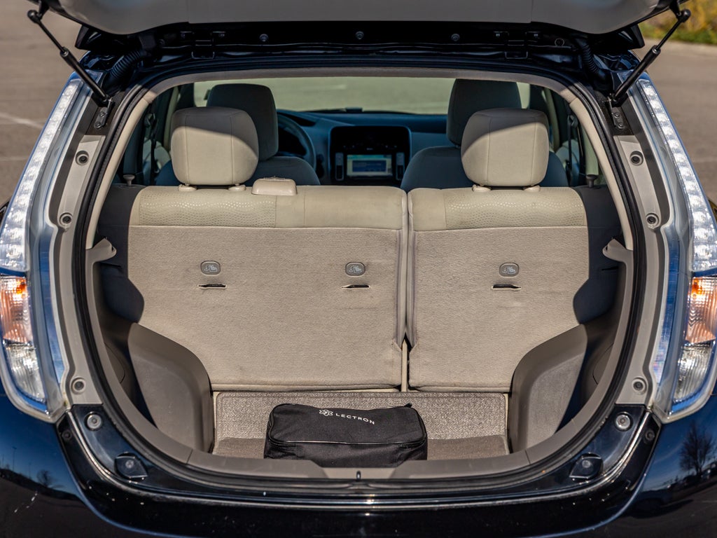 2013 Nissan LEAF Base