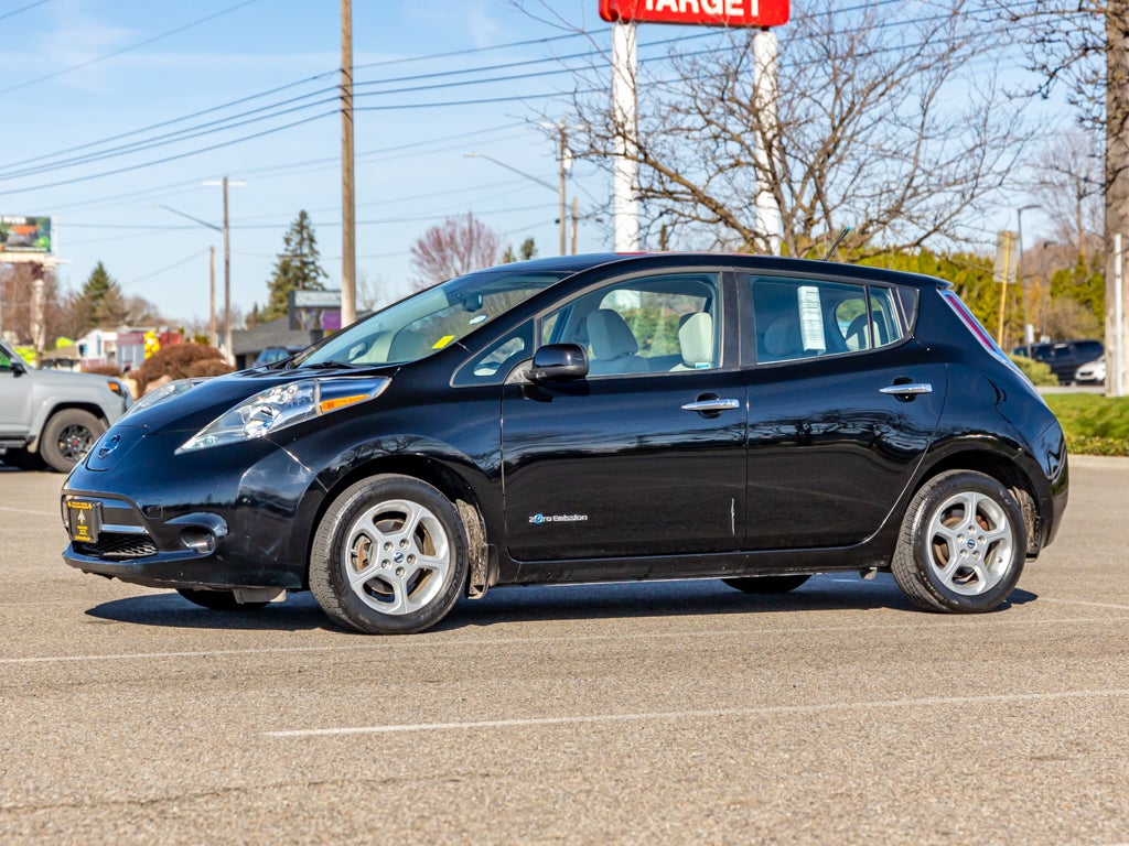 2013 Nissan LEAF Base