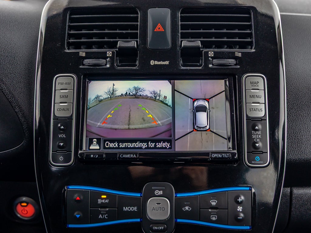 2017 Nissan LEAF Base