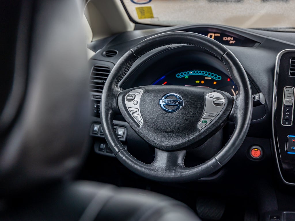 2017 Nissan LEAF Base