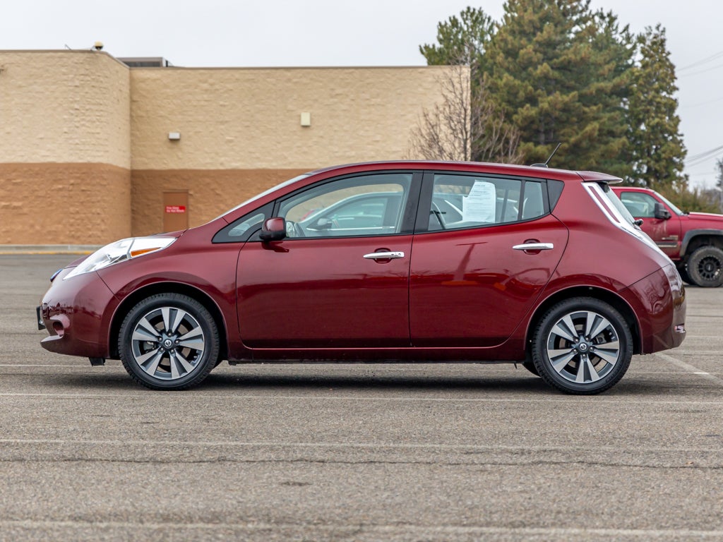 2017 Nissan LEAF Base