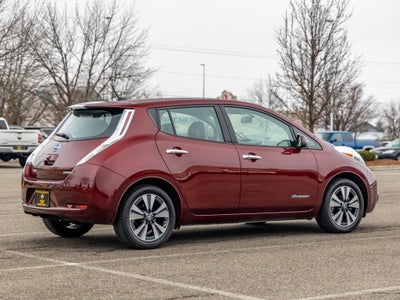 2017 Nissan LEAF Base