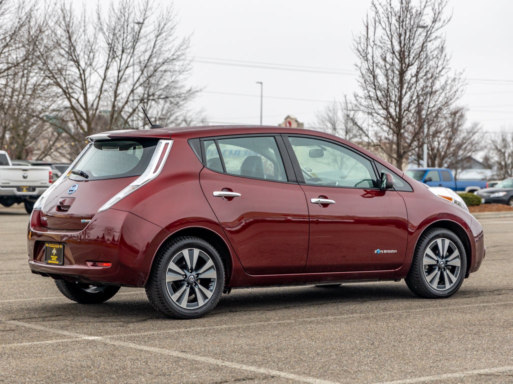 2017 Nissan LEAF Base