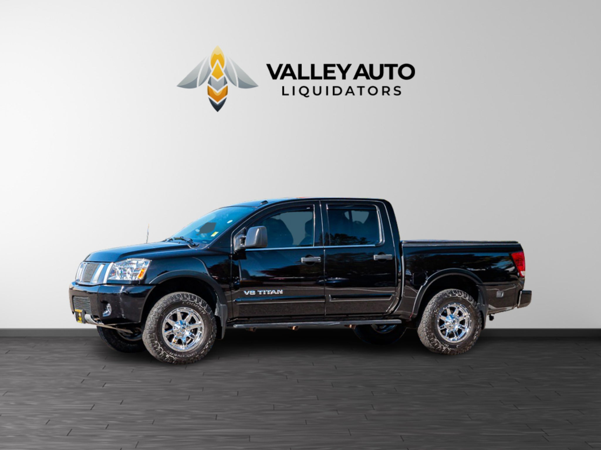2013 Nissan Titan Base