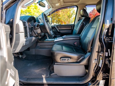 2013 Nissan Titan Base