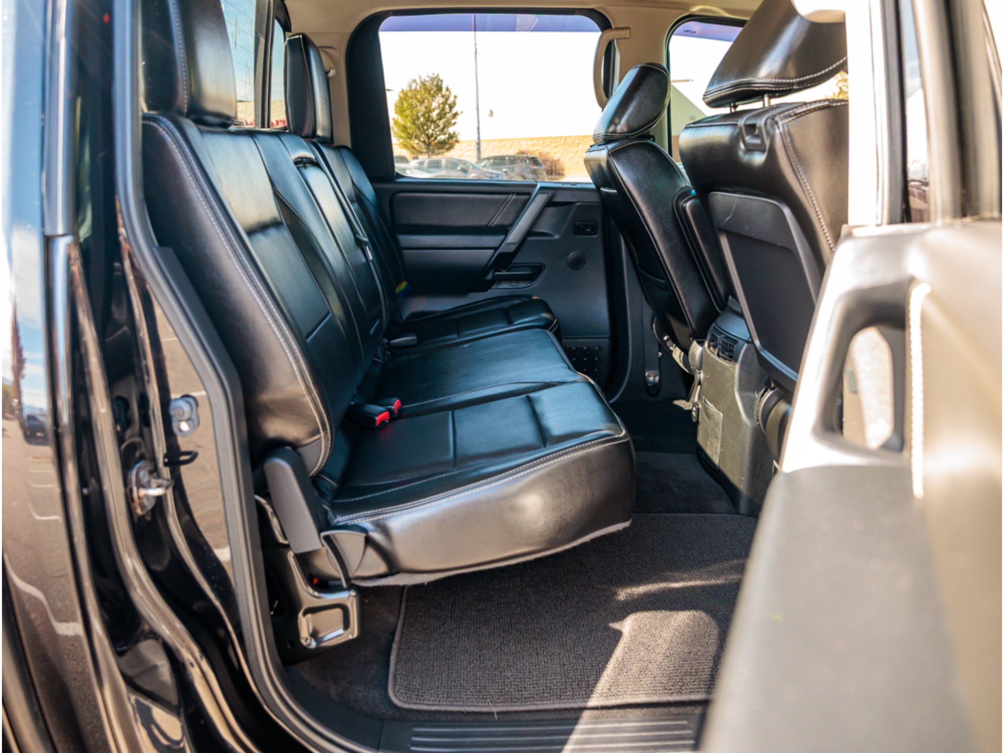 2013 Nissan Titan Base