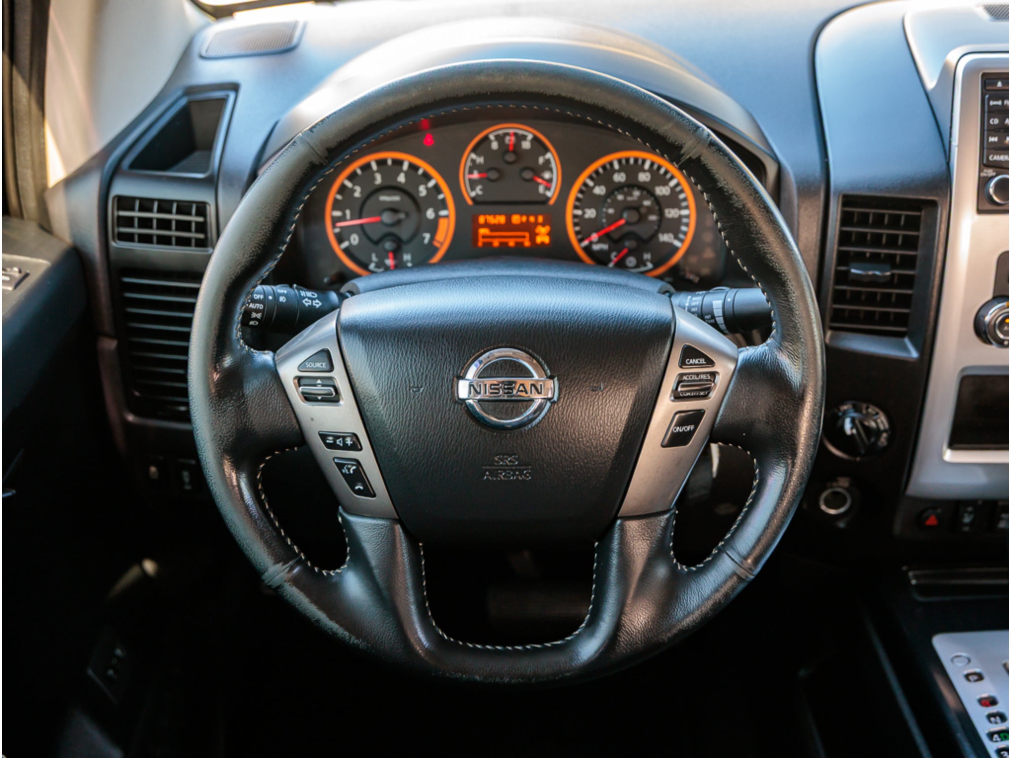 2013 Nissan Titan Base