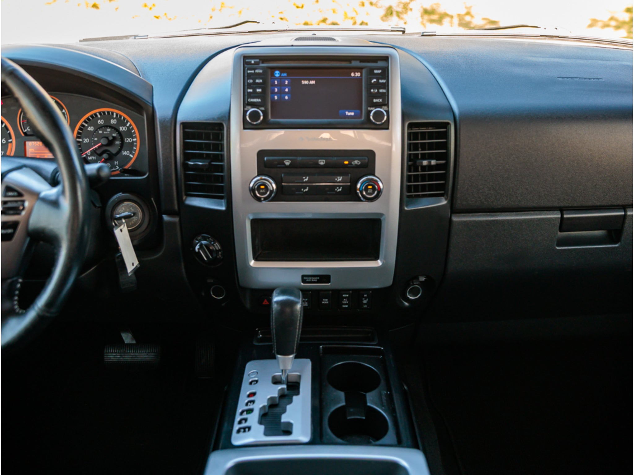 2013 Nissan Titan Base