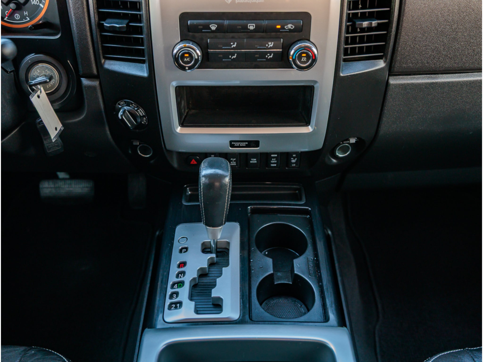 2013 Nissan Titan Base