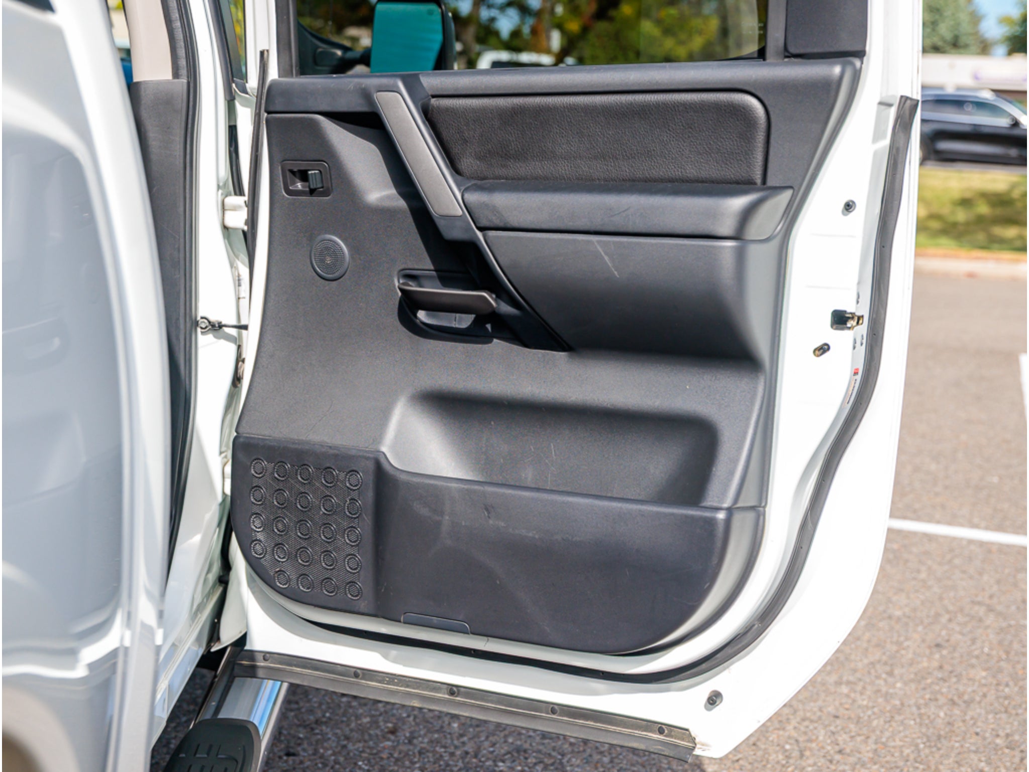 2014 Nissan Titan Base