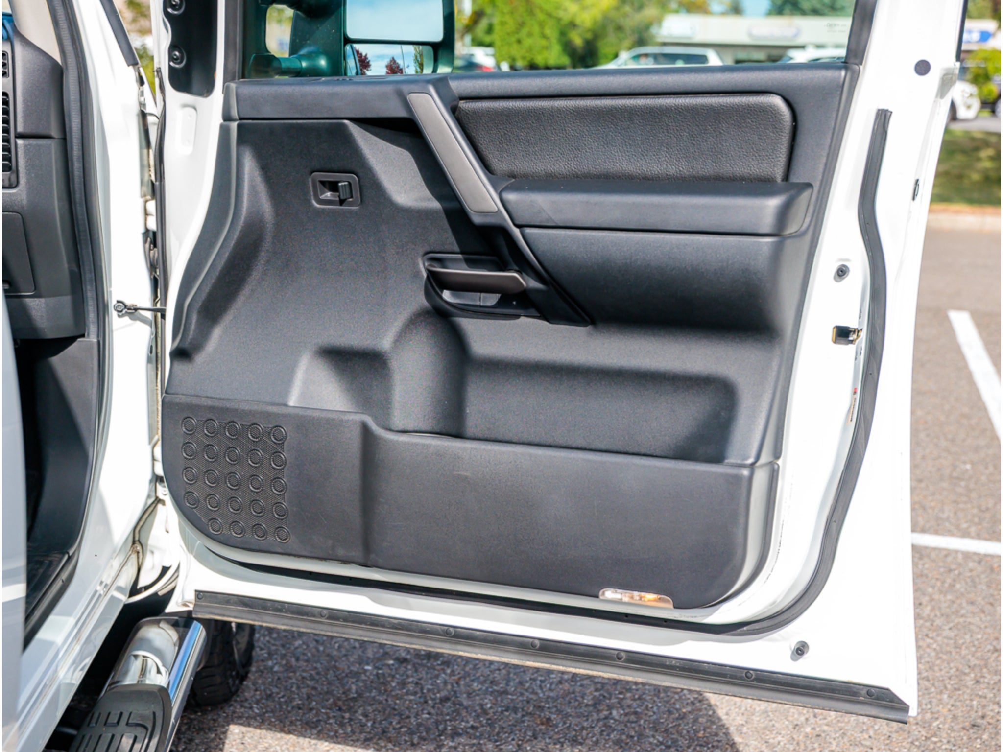 2014 Nissan Titan Base